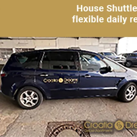 Oceanview Deluxe Penthouse With 89m2 Living Space 90m2 Roof Terrace *