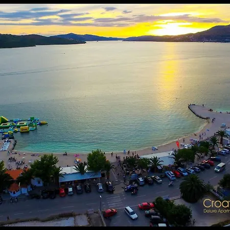 Oceanview Deluxe Penthouse With 89m2 Living Space 90m2 Roof Terrace Apartman