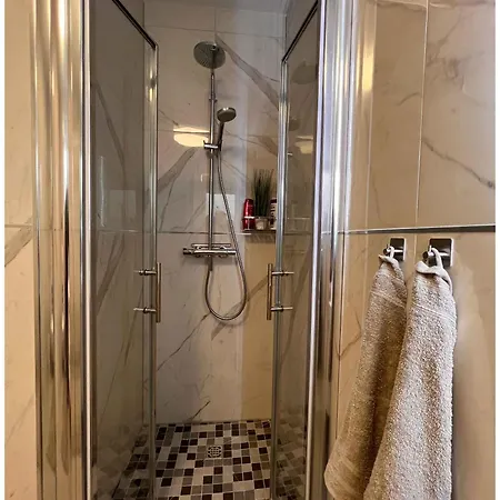 Oceanview Deluxe Penthouse With 89m2 Living Space 90m2 Roof Terrace *