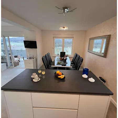 Oceanview Deluxe Penthouse With 89m2 Living Space 90m2 Roof Terrace Apartman *