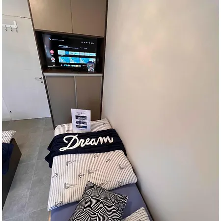 Oceanview Deluxe Penthouse With 89m2 Living Space 90m2 Roof Terrace Apartman