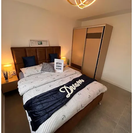 Oceanview Deluxe Penthouse With 89m2 Living Space 90m2 Roof Terrace Apartman Trogir