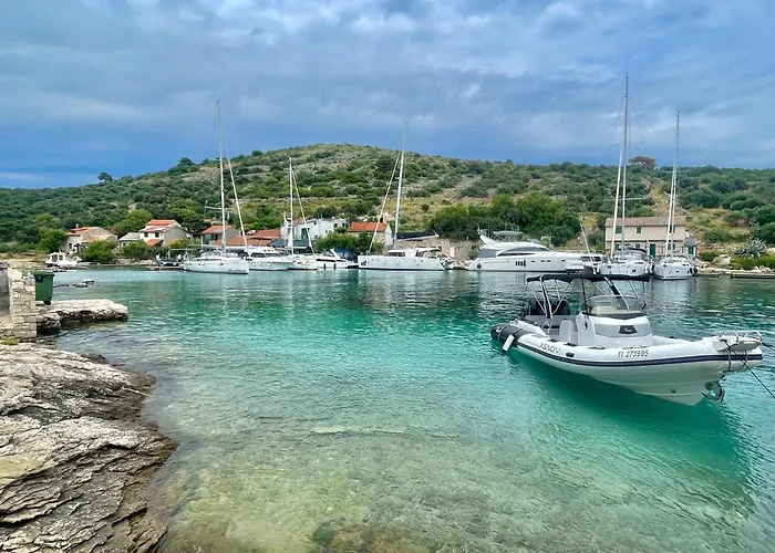 Oceanview Deluxe Penthouse With 89m2 Living Space 90m2 Roof Terrace * Trogir