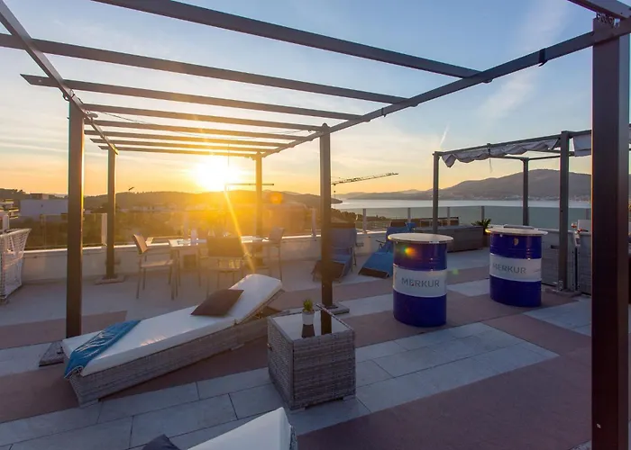 Apartman Oceanview Deluxe Penthouse With 89m2 Living Space 90m2 Roof Terrace