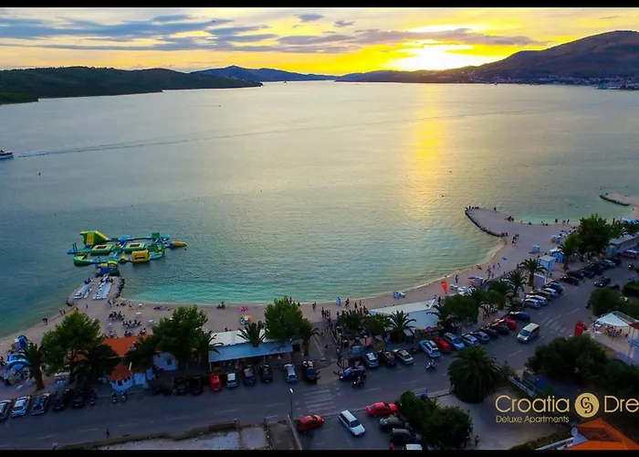 Oceanview Deluxe Penthouse With 89m2 Living Space 90m2 Roof Terrace Apartman
