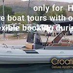 Oceanview Deluxe Penthouse With 89m2 Living Space 90m2 Roof Terrace * Trogir