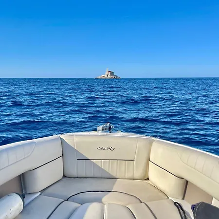 Oceanview Deluxe Penthouse With 89m2 Living Space 90m2 Roof Terrace تروغير