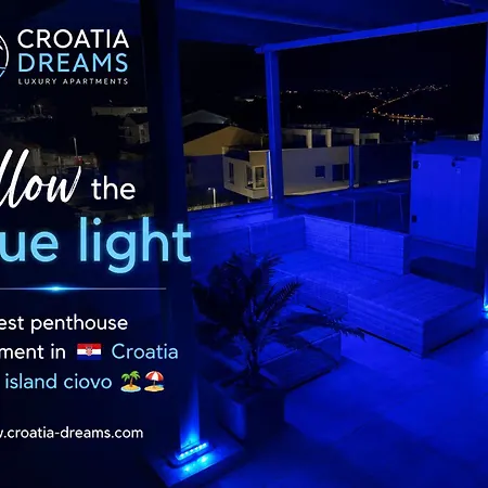 Oceanview Deluxe Penthouse With 89m2 Living Space 90m2 Roof Terrace Apartman